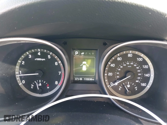 2017 Hyundai Santa Fe 2.4L z VIN 5XYZT3LB3HG398971, wystawiony jako IAAI lot #41844623 z przebiegiem 173 000 mil mil oraz . Historia ofert i sprzedaży dostępna na DreamBid. Obrazek 7.