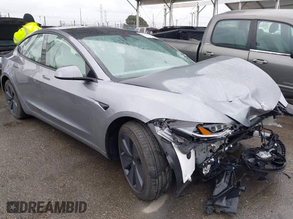 2025 Tesla Model 3 Long Range with VIN 5YJ3E1EA2SF885408, listed as a IAAI auction lot 41778498 with 1,566 mi miles and . Bid and sale history available at DreamBid. Image 1.