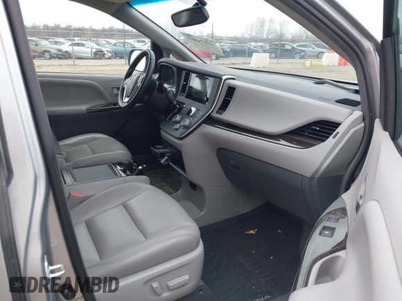 2017 Toyota Sienna XLE Auto Access Seat with VIN 5TDYZ3DC5HS876635, listed as a IAAI auction lot 41874863 with 89,292 mi miles and . Bid and sale history available at DreamBid. Image 5.