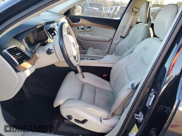2017 Volvo XC90 Inscription with VIN YV4BC0PL9H1107924, listed as a Copart auction lot 87352174 with 124,136 mi miles and Salvage Title. Bid and sale history available at carsss.com. Image 7.