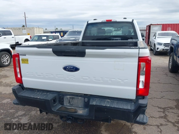 2023 Ford F-250 XL with VIN 1FT7W2AA0PEC19957, listed as a IAAI auction lot 42608828 with 32,684 mi miles and . Bid and sale history available at DreamBid. Image 16.