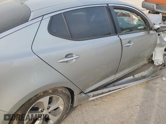 2015 Kia Optima z VIN KNAGM4AD4F5086305, wystawiony jako Copart lot #50992664 z przebiegiem 107 386 mil mil oraz Szkoda całkowita • Salvage title. Historia ofert i sprzedaży dostępna na DreamBid. Obrazek 10.