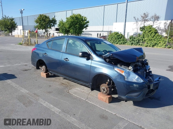 2015 Nissan Versa SV with VIN 3N1CN7AP5FL817952, listed as a IAAI auction lot 42552007 with 104,412 mi miles and . Bid and sale history available at DreamBid. Image 1.