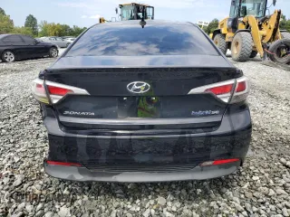2017 Hyundai Sonata Hybrid SE with VIN KMHE24L14HA059503, listed as a Copart auction lot 67962073 with 97,379 mi miles. Bid and sale history available at carsss.com. Image 6.