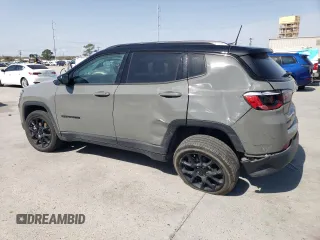 2023 Jeep Compass Altitude z VIN 3C4NJDBN2PT556911, wystawiony jako Copart lot #47703495 z przebiegiem 36 092 mil mil oraz Szkoda całkowita • Salvage title. Historia ofert i sprzedaży dostępna na DreamBid. Obrazek 2.