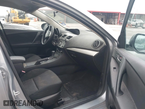 2012 Mazda Mazda3 i Touring with VIN JM1BL1L7XC1664299, listed as a IAAI auction lot 41568259 with 198,926 mi miles. Bid and sale history available at carsss.com. Image 5.