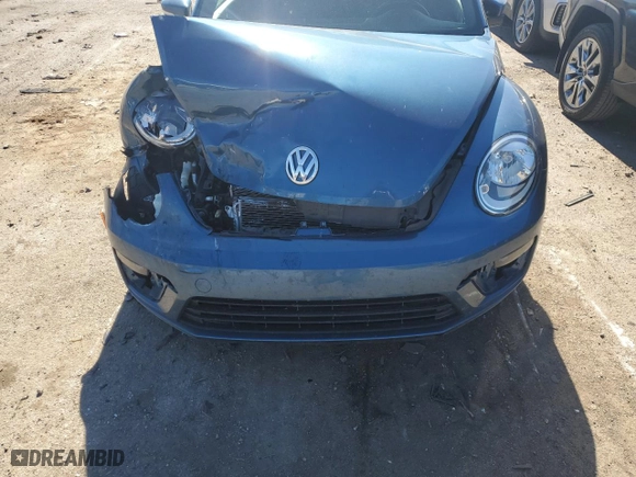 2019 Volkswagen Beetle S with VIN 3VWFD7AT3KM720132, listed as a Copart auction lot 76463854 with 123,163 mi miles and Salvage Title. Bid and sale history available at carsss.com. Image 12.