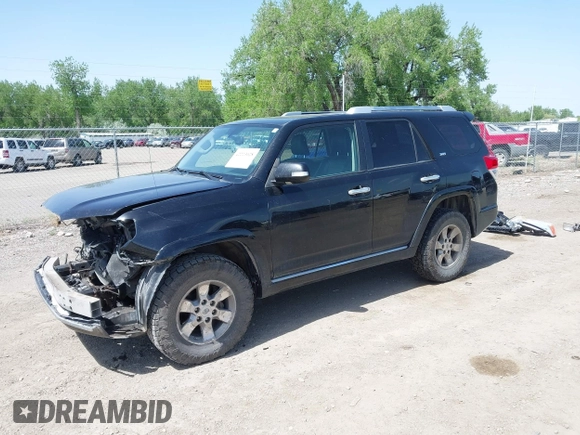 2010 Toyota 4Runner Trail с VIN JTEBU5JR0A5007621, выставлен на аукционе IAAI как лот 42223028 с пробегом 201 908 миль миль и . История ставок и продаж доступна на DreamBid. Изображение 2.