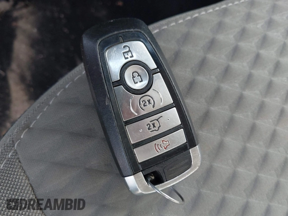 2022 Ford Escape SE z VIN 1FMCU0G64NUB84513, wystawiony jako IAAI lot #42579903 z przebiegiem 44 546 mil mil oraz . Historia ofert i sprzedaży dostępna na DreamBid. Obrazek 11.