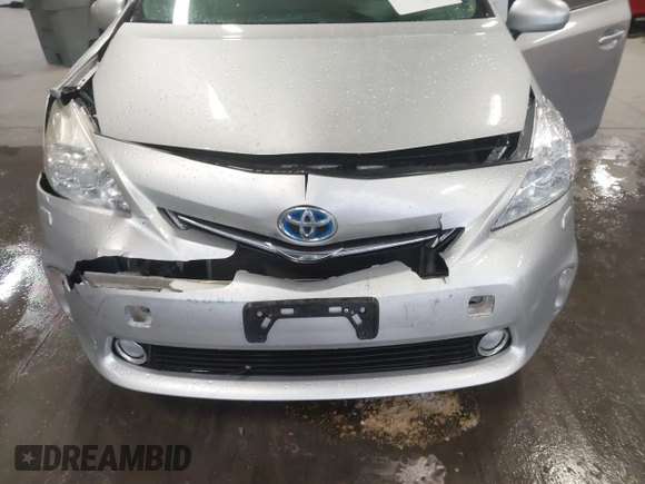 2014 Toyota Prius Two with VIN JTDZN3EU2E3362200, listed as a IAAI auction lot 41076995 with 149,403 mi miles and . Bid and sale history available at DreamBid. Image 6.