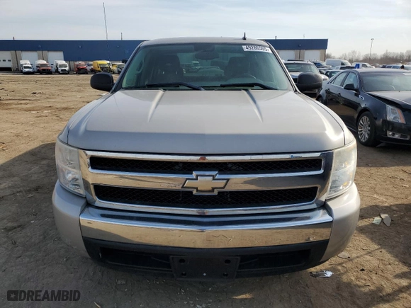 2008 Chevrolet Silverado 1500 Work Truck with VIN 1GCEC19X38Z143535, listed as a Copart auction lot 49286505 with 104,273 mi miles and Clean Title. Bid and sale history available at carsss.com. Image 5.