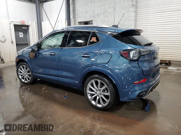 2024 Buick Encore GX Avenir с VIN KL4AMFSL0RB062609, выставлен на аукционе Copart как лот 75901274 с пробегом 9 972 миль миль и Списание • Salvage title. История ставок и продаж доступна на DreamBid. Изображение 2.