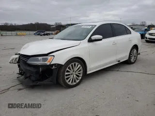 2011 Volkswagen Jetta SEL с VIN 3VWLZ7AJ1BM326132, выставлен на аукционе Copart как лот 48024575 с пробегом 198 145 миль миль и Списание • Salvage title. История ставок и продаж доступна на DreamBid. Изображение 1.