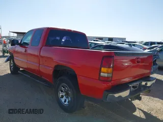 2002 Chevrolet Silverado 1500 LS with VIN 1GCEK19T02Z290774, listed as a IAAI auction lot 42146147 with Not Provided miles and . Bid and sale history available at DreamBid. Image 3.