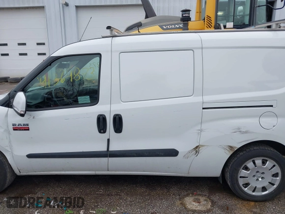 2020 Ram ProMaster City Wagon SLT with VIN ZFBHRFBB3L6P24649, listed as a IAAI auction lot 41364873 with 64,837 mi miles. Bid and sale history available at carsss.com. Image 14.
