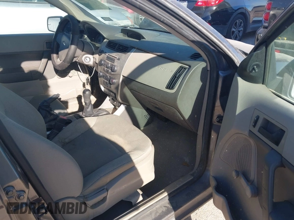 2010 Ford Focus S with VIN 1FAHP3EN0AW160596, listed as a IAAI auction lot 41812309 with 1 mi miles. Bid and sale history available at carsss.com. Image 5.