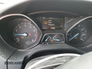 2018 Ford Focus SE z VIN 1FADP3F27JL226890, wystawiony jako Copart lot #56505085 z przebiegiem 112 865 mil mil oraz Szkoda całkowita • Salvage title. Historia ofert i sprzedaży dostępna na DreamBid. Obrazek 9.