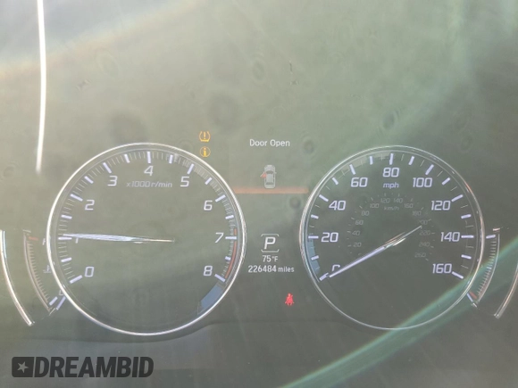 2014 Acura RLX Technology with VIN JH4KC1F58EC001023, listed as a Copart auction lot 62831665 with 226,484 mi miles and Salvage title. Bid and sale history available at DreamBid. Image 9.