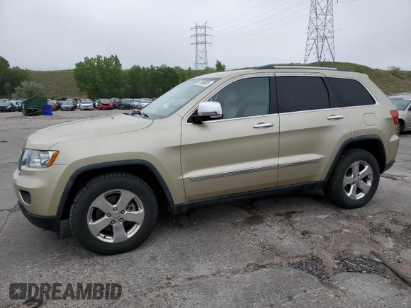 2011 Jeep Grand Cherokee Limited z VIN 1J4RR5GG1BC557900, wystawiony jako Copart lot #57858005 z przebiegiem 117 360 mil mil oraz Czysty tytuł • Clean title. Historia ofert i sprzedaży dostępna na DreamBid. Obrazek 1.