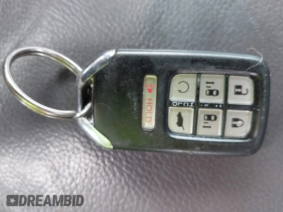 2019 Honda Odyssey Touring with VIN 5FNRL6H81KB038790, listed as a IAAI auction lot 42200190 with 131,761 mi miles and . Bid and sale history available at DreamBid. Image 11.