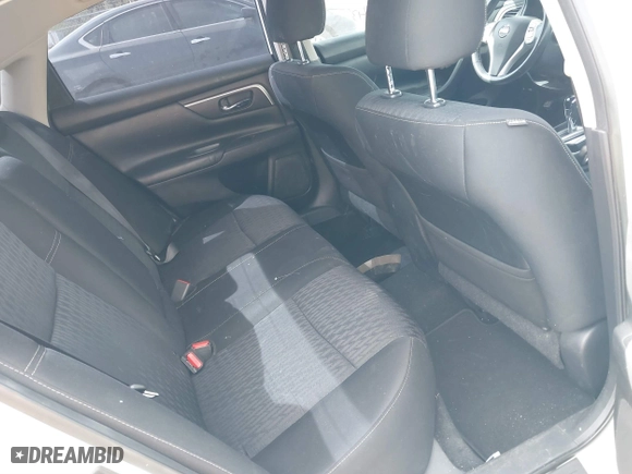 2018 Nissan Altima 2.5 SR with VIN 1N4AL3AP1JC283393, listed as a IAAI auction lot 41701104 with 142,917 mi miles. Bid and sale history available at carsss.com. Image 8.