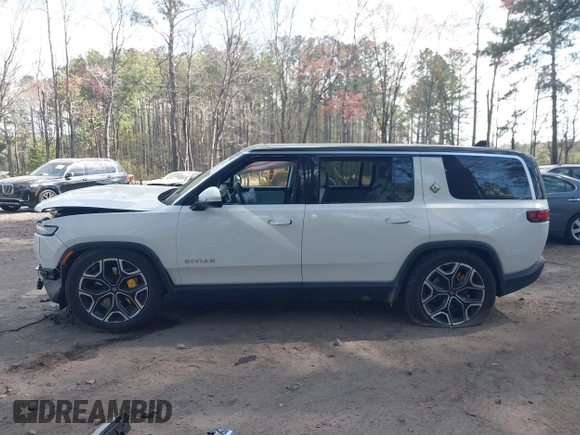 2023 Rivian R1S Launch Edition with VIN 7PDSGABL5PN006609, listed as a IAAI auction lot 41903200 with Not Provided miles. Bid and sale history available at carsss.com. Image 14.