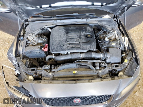 2019 Jaguar XE 25t Premium with VIN SAJAD4FX3KCP51634, listed as a Copart auction lot 85771074 with 87,919 mi miles and Clean Title. Bid and sale history available at carsss.com. Image 11.