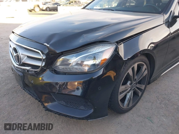 2016 Mercedes-Benz E 350 Sport z VIN WDDHF5KB4GB170136, wystawiony jako IAAI lot #41630907 z przebiegiem 149 882 mil mil oraz . Historia ofert i sprzedaży dostępna na DreamBid. Obrazek 6.
