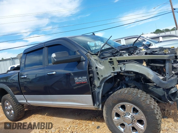2016 Ram 2500 Laramie with VIN 3C6UR5FL8GG217024, listed as a IAAI auction lot 40235735 with 82,212 mi miles. Bid and sale history available at carsss.com. Image 14.