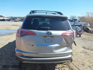 2017 Toyota RAV4 Limited with VIN 2T3DFREV8HW681735, listed as a IAAI auction lot 41864003 with 77,527 mi miles. Bid and sale history available at carsss.com. Image 16.