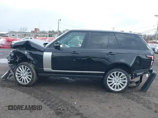 2021 Land Rover Range Rover Westminster z VIN SALGS2RU3MA422587, wystawiony jako IAAI lot #42017597 z przebiegiem 69 782 mil mil oraz . Historia ofert i sprzedaży dostępna na DreamBid. Obrazek 14.