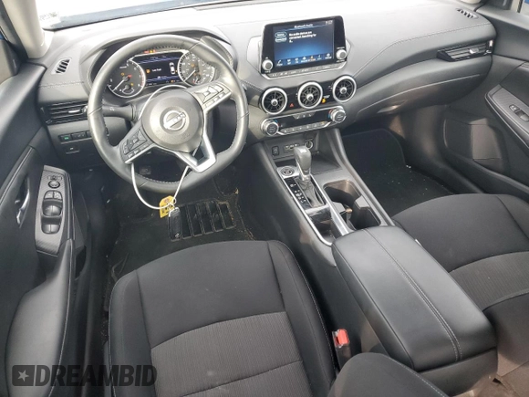 2024 Nissan Sentra SV z VIN 3N1AB8CV2RY305106, wystawiony jako Copart lot #54432635 z przebiegiem 21 709 mil mil oraz Szkoda całkowita • Salvage title. Historia ofert i sprzedaży dostępna na DreamBid. Obrazek 8.