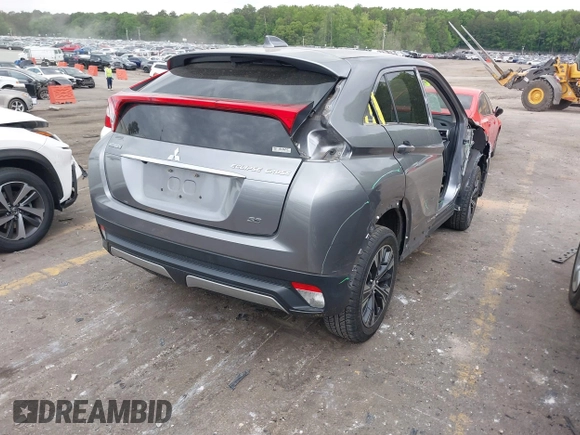 2018 Mitsubishi Eclipse Cross SE with VIN JA4AT5AA1JZ069660, listed as a IAAI auction lot 42080601 with 66,281 mi miles and . Bid and sale history available at DreamBid. Image 4.
