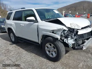 2024 Toyota 4Runner SR5 Premium with VIN JTENU5JR7R6245422, listed as a IAAI auction lot 41863652 with 12,991 mi miles. Bid and sale history available at carsss.com. Image 1.