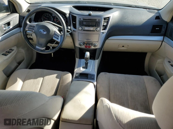 2013 Subaru Legacy Premium z VIN 4S3BMBC68D3036063, wystawiony jako Copart lot #46951945 z przebiegiem 238 790 mil mil oraz Czysty tytuł • Clean title. Historia ofert i sprzedaży dostępna na DreamBid. Obrazek 8.