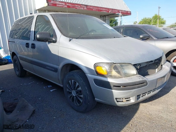 2003 Chevrolet Venture w/1SV Pkg with VIN 1GNDU23E83D286788, listed as a IAAI auction lot 41956346 with 162,819 mi miles. Bid and sale history available at carsss.com. Image 1.