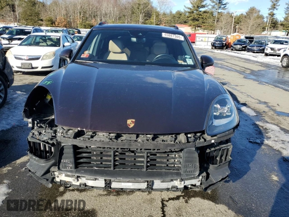 2019 Porsche Cayenne S with VIN WP1AB2AY6KDA64505, listed as a Copart auction lot 45087305 with 70,742 mi miles and Salvage title. Bid and sale history available at DreamBid. Image 5.