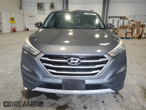 2017 Hyundai Tucson Sport with VIN KM8J3CA26HU346549, listed as a Copart auction lot 52741415 with 102,779 mi miles and Clean Title. Bid and sale history available at DreamBid. Image 5.