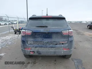 2020 Jeep Compass Trailhawk with VIN 3C4NJDDB3LT143926, listed as a IAAI auction lot 41368613 with 61,909 mi miles and . Bid and sale history available at carsss.com. Image 16.