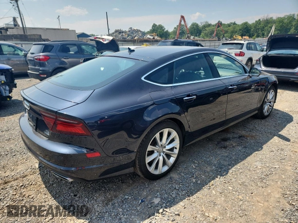 2016 Audi A7 z VIN WAU2MBFC1GN018267, wystawiony jako Copart lot #62498205 z przebiegiem 43 072 mil mil oraz Szkoda całkowita • Salvage title. Historia ofert i sprzedaży dostępna na DreamBid. Obrazek 3.
