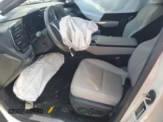 2023 Lexus RX 350 z VIN JTJCHMAA8P2002532, wystawiony jako Copart lot #44934595 z przebiegiem 13 756 mil mil oraz Szkoda całkowita • Salvage title. Historia ofert i sprzedaży dostępna na DreamBid. Obrazek 7.