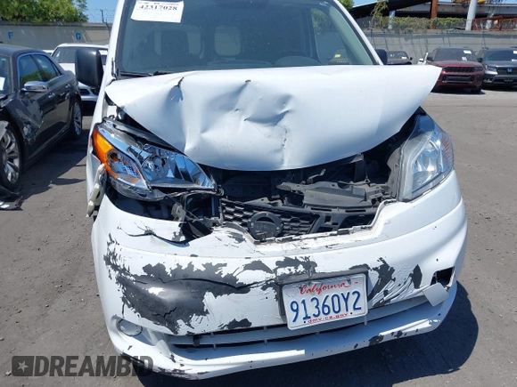 2020 Nissan NV200 S with VIN 3N6CM0KN4LK696897, listed as a IAAI auction lot 42317028 with 105,230 mi miles and . Bid and sale history available at DreamBid. Image 12.