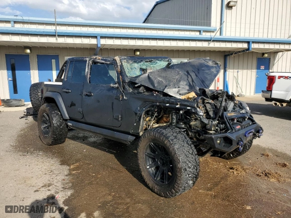 2020 Jeep Wrangler Unlimited Sport Altitude with VIN 1C4HJXDG3LW333066, listed as a Copart auction lot 51687765 with 0 mi miles and Salvage Title. Bid and sale history available at carsss.com. Image 4.