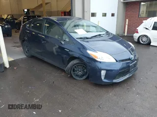 2013 Toyota Prius One z VIN JTDKN3DU6D1725921, wystawiony jako IAAI lot #41920705 z przebiegiem 111 348 mil mil oraz . Historia ofert i sprzedaży dostępna na DreamBid. Obrazek 1.