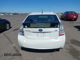 2011 Toyota Prius I with VIN JTDKN3DU1B0270124, listed as a IAAI auction lot 41871546 with 272,088 mi miles. Bid and sale history available at carsss.com. Image 16.