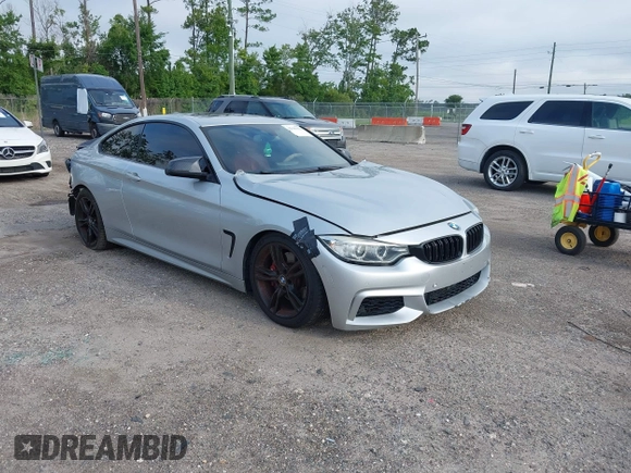 2015 BMW 4 Series 435i z VIN WBA3R1C53FK195523, wystawiony jako IAAI lot #42646432 z przebiegiem 104 756 mil mil oraz . Historia ofert i sprzedaży dostępna na DreamBid. Obrazek 1.
