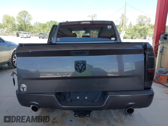 2018 Ram 1500 Express with VIN 1C6RR6KT3JS305402, listed as a IAAI auction lot 42123190 with 52,898 mi miles and . Bid and sale history available at DreamBid. Image 17.