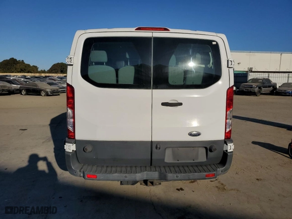 2015 Ford Transit Wagon XL with VIN 1FBZX2YM7FKA42690, listed as a Copart auction lot 42253745 with 134,298 mi miles and Clean Title. Bid and sale history available at carsss.com. Image 6.