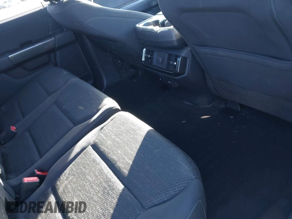 2022 Ford F-150 XL with VIN 1FTFW1E88NFA04136, listed as a IAAI auction lot 41483233 with 51,786 mi miles. Bid and sale history available at carsss.com. Image 8.