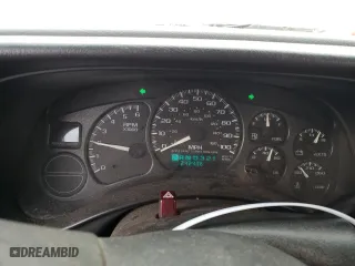 2002 Chevrolet Silverado 1500 with VIN 1GCEC14X32Z108069, listed as a Copart auction lot 89347285 with 242,436 mi miles and Salvage Title. Bid and sale history available at carsss.com. Image 9.